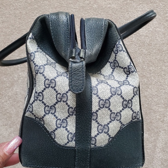 Fair Condition Vintage Gucci Boston Doctor Handbag - Picture 7 of 8